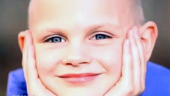 Family walking from Disneyland to Disney World to honor sister who died of cancer