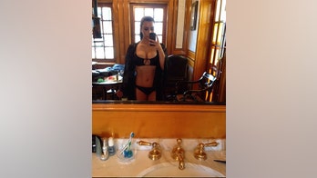 Science behind sexy selfies revealed in new study