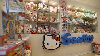 The first-ever Hello Kitty Con debuts in Los Angeles