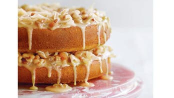 How to make Southern vintage fantasy cakes