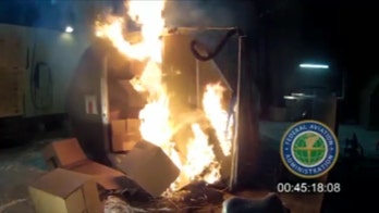 US: Laptops in checked bags pose fire, explosion risk