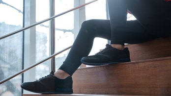 School principal apologizes after saying only size 0 or 2 girls should wear leggings