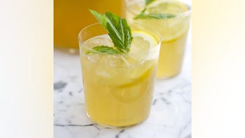 California girl, 10, moves to expand lemonade enterprise despite pushback