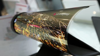 CES: LG Display to showcase 18-inch panel that rolls up like a newspaper