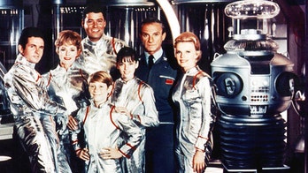 Sci-fi fans get ready, 'Lost in Space' is coming back