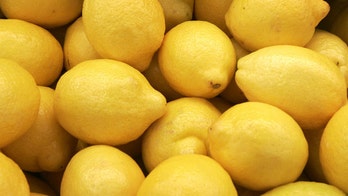 New Zealand busts airline passenger for trying to smuggle lemons in pants