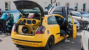 Loud music makes better drivers?