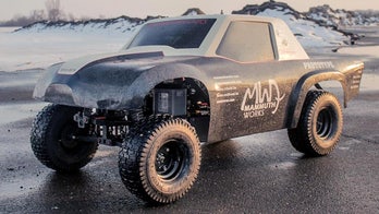 The Mammuth Rewarron: A remote control car on 1/3 scale steroids