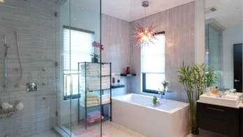 He Packs a Punch: Boxer Manny Pacquiao Relists One of His L.A. Houses