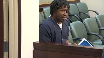 Convicted killer to represent self in officer's murder trial