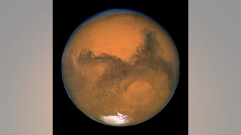 Spacecraft-riding microbes could colonize Mars, research suggests