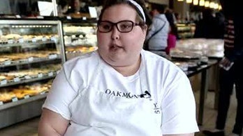 Video captures moment soldier brother surprises sister battling cancer