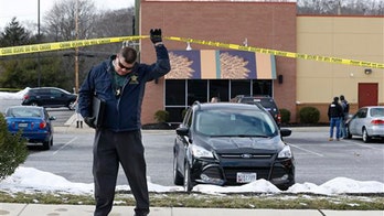 2 deputies, suspect killed after shooting at Maryland Panera