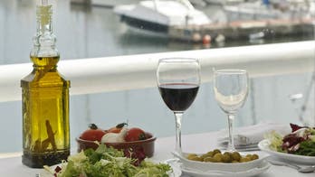 Mediterranean diet more effective than low-fat diet for slowing diabetes progression