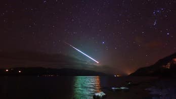 Stunning image shows meteor streaking across sky above Loch Ness