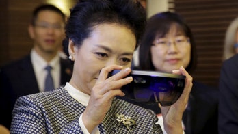 Microsoft's $3,000 HoloLens ships to developers starting March 30