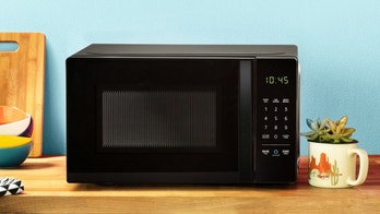 'Microwave challenge' has people slowly spinning on the floor in latest viral social media trend