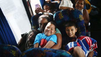 Migrant caravan reaches US, Mexico border