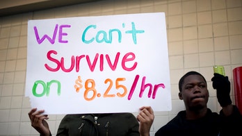 Democratic and GOP governors face off in Washington over minimum wage hike