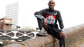 Olympian Mo Farah accuses airport security of 'racial harassment'