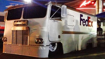 FedEx truck gets slammed by Mobsteel