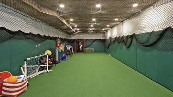 Cardinals Catcher Yadier Molina Buys $2.2M Missouri Mansion