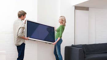 The Oddly Controversial Debate of Where to Put Your TV -- Resolved!