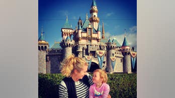 Woman travels world with daughter, 6, after her close friend loses cancer battle