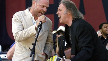 Tragically Hip's Gord Downie diagnosed with terminal cancer