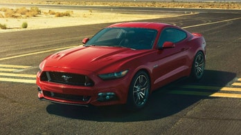 2015 Ford Mustang gets 700 hp supercharger kit from Whipple