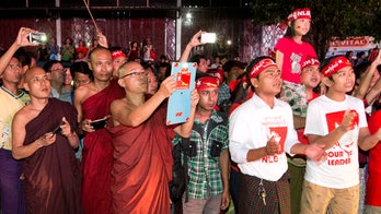 Myanmar ruling party headed for rout at Suu Kyi's hands