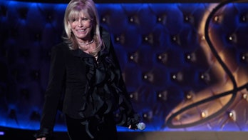 Nancy Sinatra slams CNN for anti-Trump spin on story about her humorous tweet