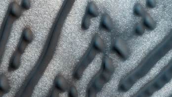 Stunning NASA image shows 'Morse code' dunes on Mars