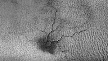 NASA scientists reveal how 'spiders' grow on Mars