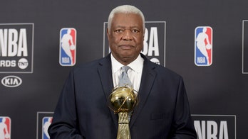 NBA legend Oscar Robertson asks 'where are the white athletes?' when injustices are happening