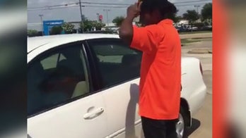 Strangers buy new car for Texas man walking to work