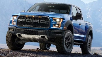2017 Ford Raptor loses weight, gets more power and tech