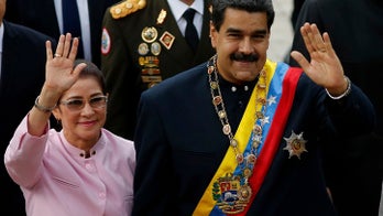 Pence officially backs Venezuelan opposition, condemns President Maduro