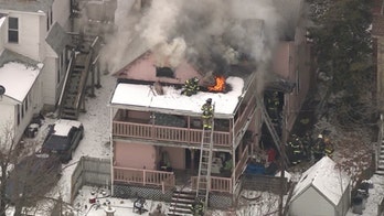 New Jersey mayor helps save life before crews put out house fire
