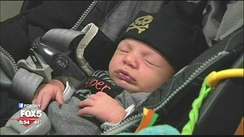 Doctor who delivered New York parents on hand for son's birth more than 30 years later