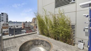 Outdoor Showers: The Pinnacle of Human Achievement -- or the Absolute Worst? Our Editors Debate