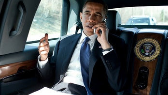 Obama to give up his Blackberry? White House testing Samsung, LG phones