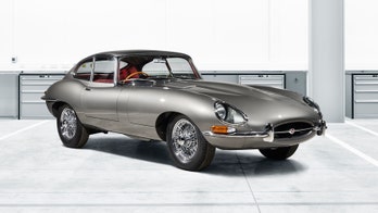 Jaguar to offer 10 'reborn' E-Types