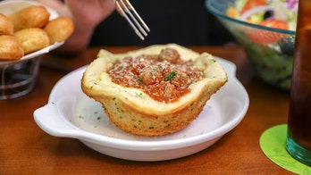 Olive Garden now serves a bowl full of cheese and meatballs