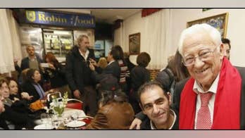 Eatery in Spain uses breakfast and lunch revenues to feed homeless dinner