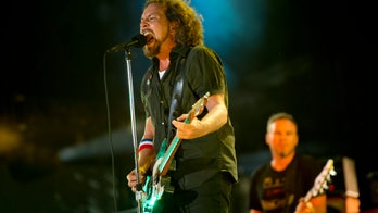 Pearl Jam, Tupac Shakur, Journey to be inducted into Rock and Roll Hall of Fame