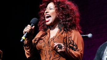 Chaka Khan, sister enter rehab over prescription drugs