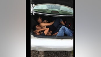 3 people found in car's trunk during immigration inspection