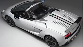 Lightweight Lamborghini Convertible Unveiled