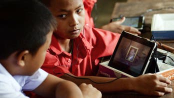 Tablets thrust Thai classrooms into digital era